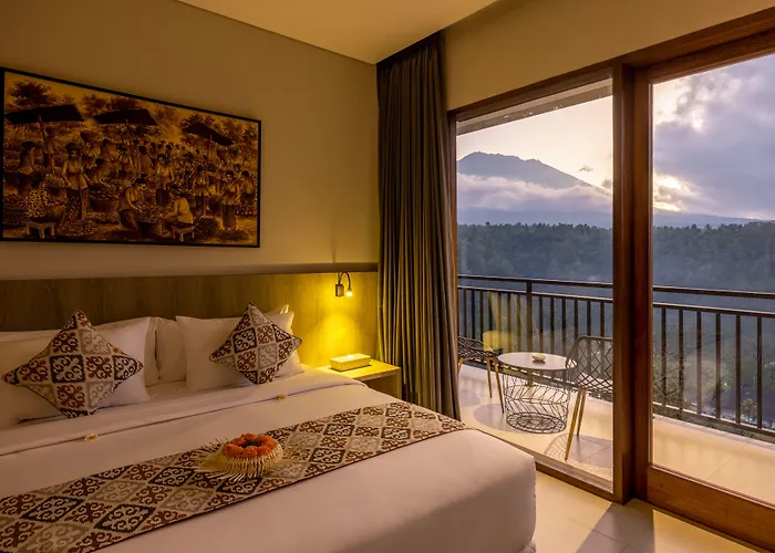 Tapa Agung View Besakih 3*